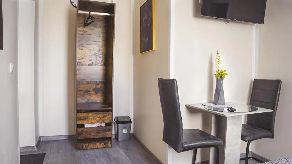 Aparthotel Amir Deluxe Motel Schönefeld Německo