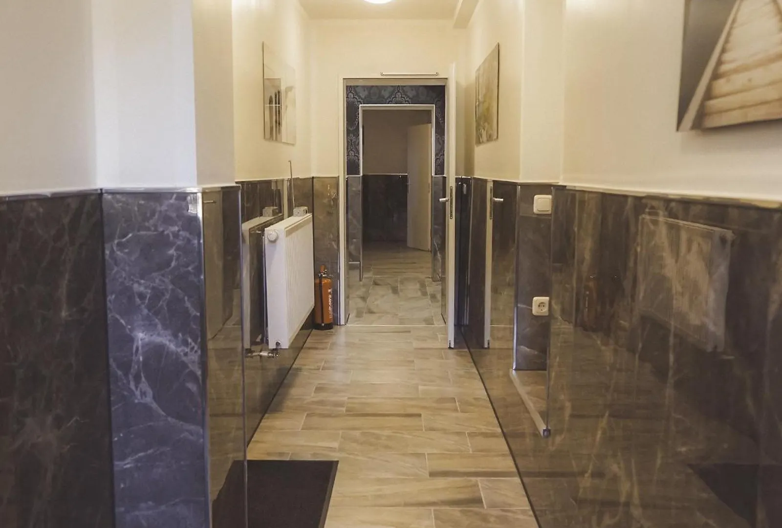 Aparthotel Amir Deluxe Motel Schoenefeld